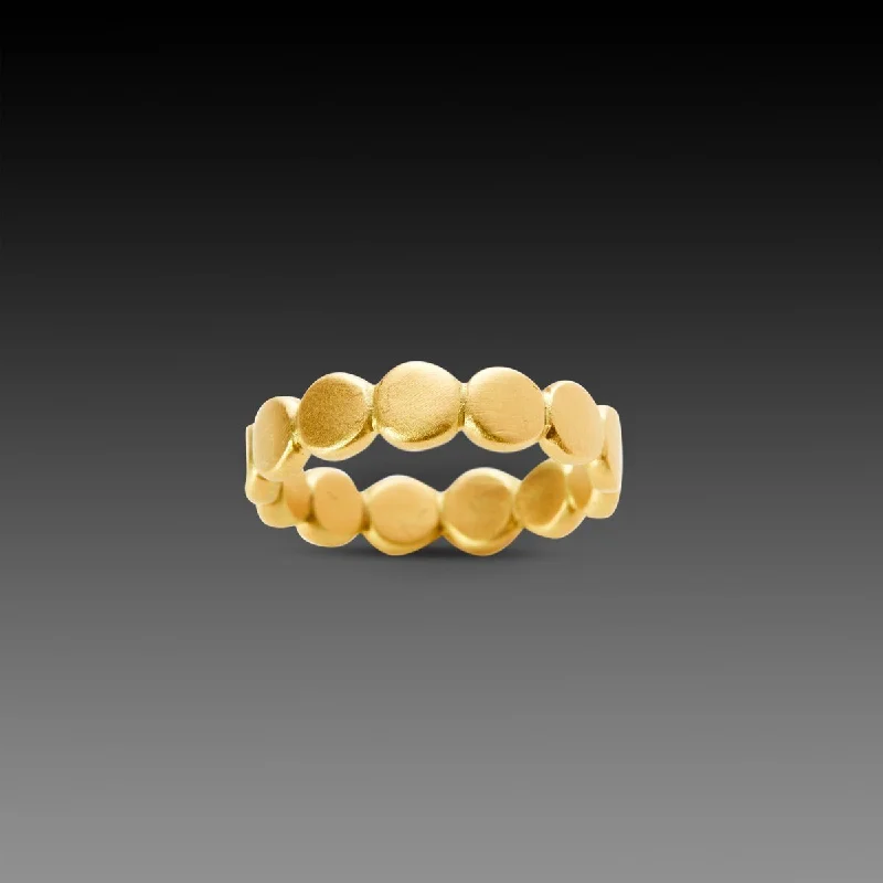 heart-shaped gold ring -Wide Hammered Dot Band