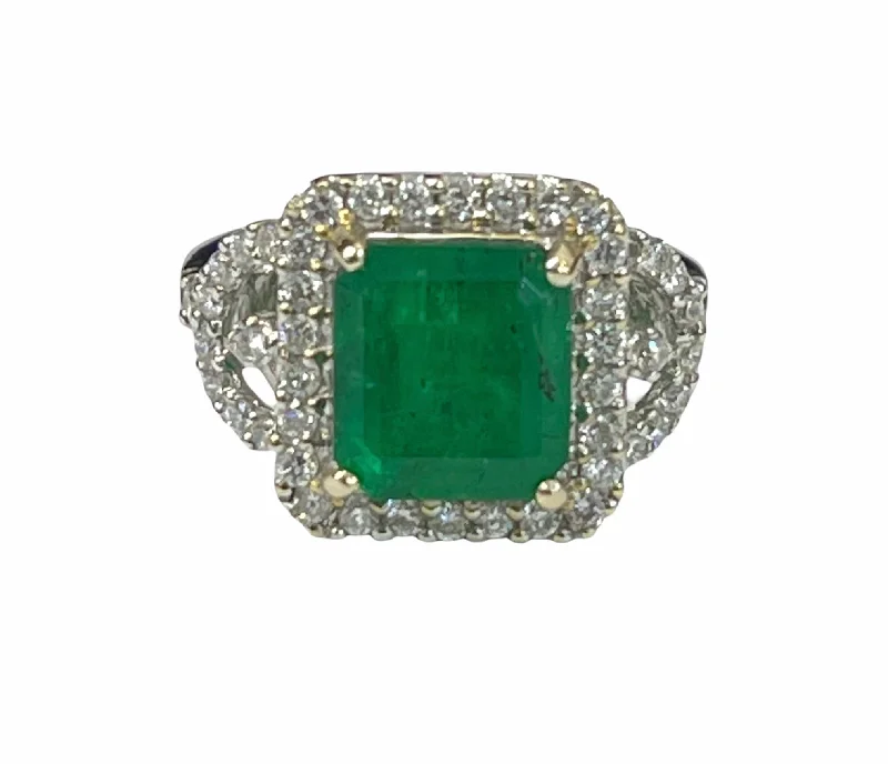 modern geometric ring -Square Columbian Emerald Diamond Ring White Gold 18kt